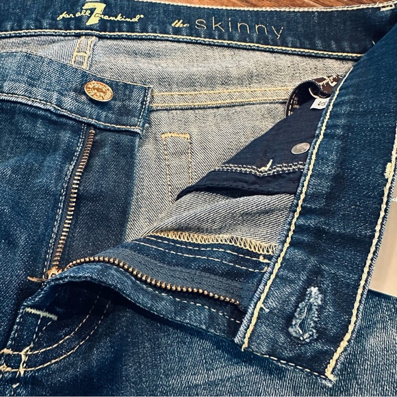 7 for All Mankind Denim The Skinny Size 32X32 Distressed Lower rise‎ $180 - Picture 6 of 11